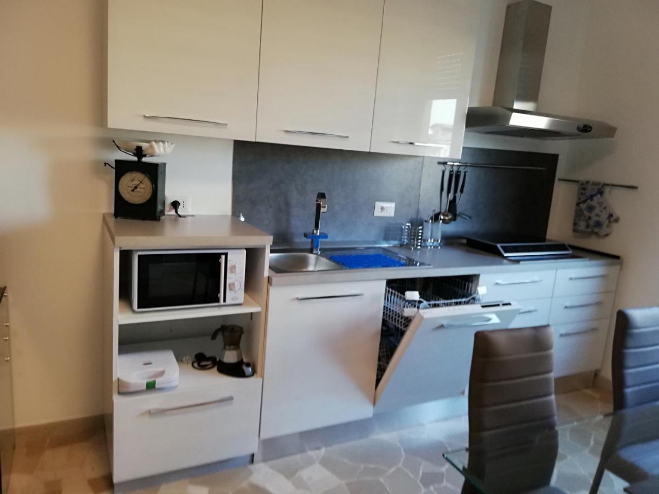 Apartmán Nibre Milán Exteriér fotografie
