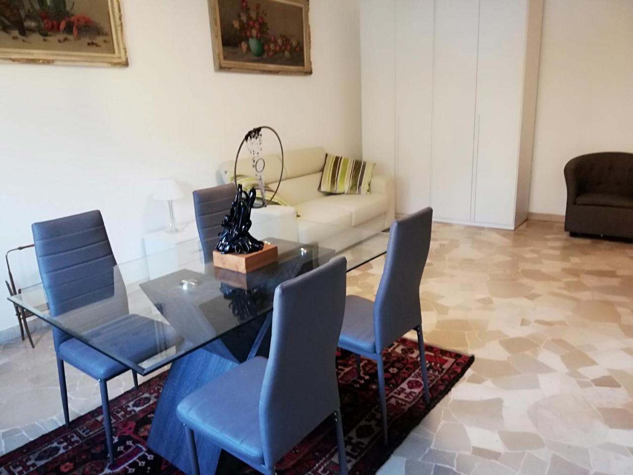 Apartmán Nibre Milán Exteriér fotografie