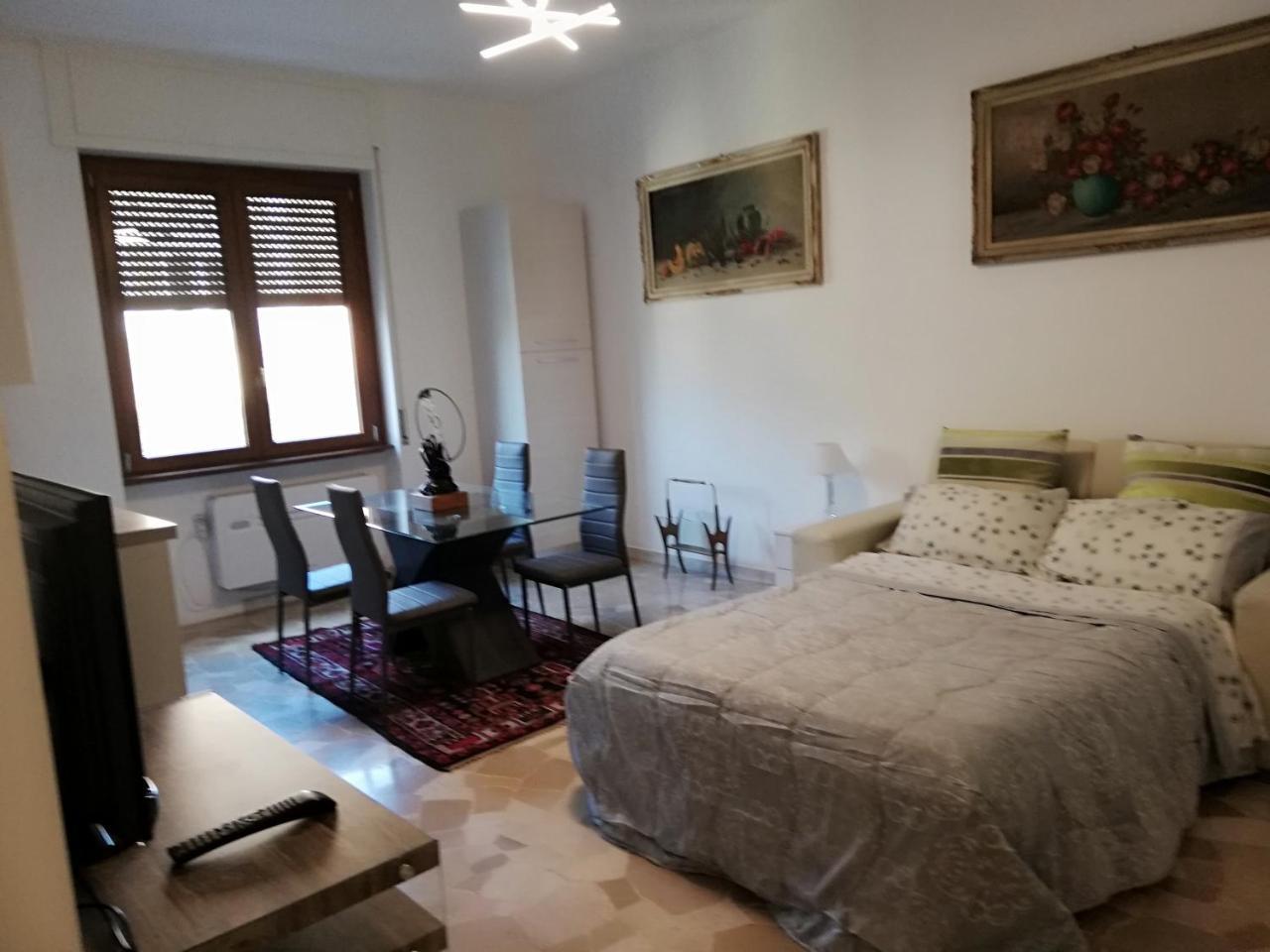 Apartmán Nibre Milán Exteriér fotografie